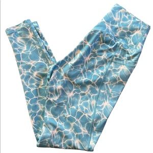 Buff Bunny Aqua Limitless Leggings Size Medium EUC